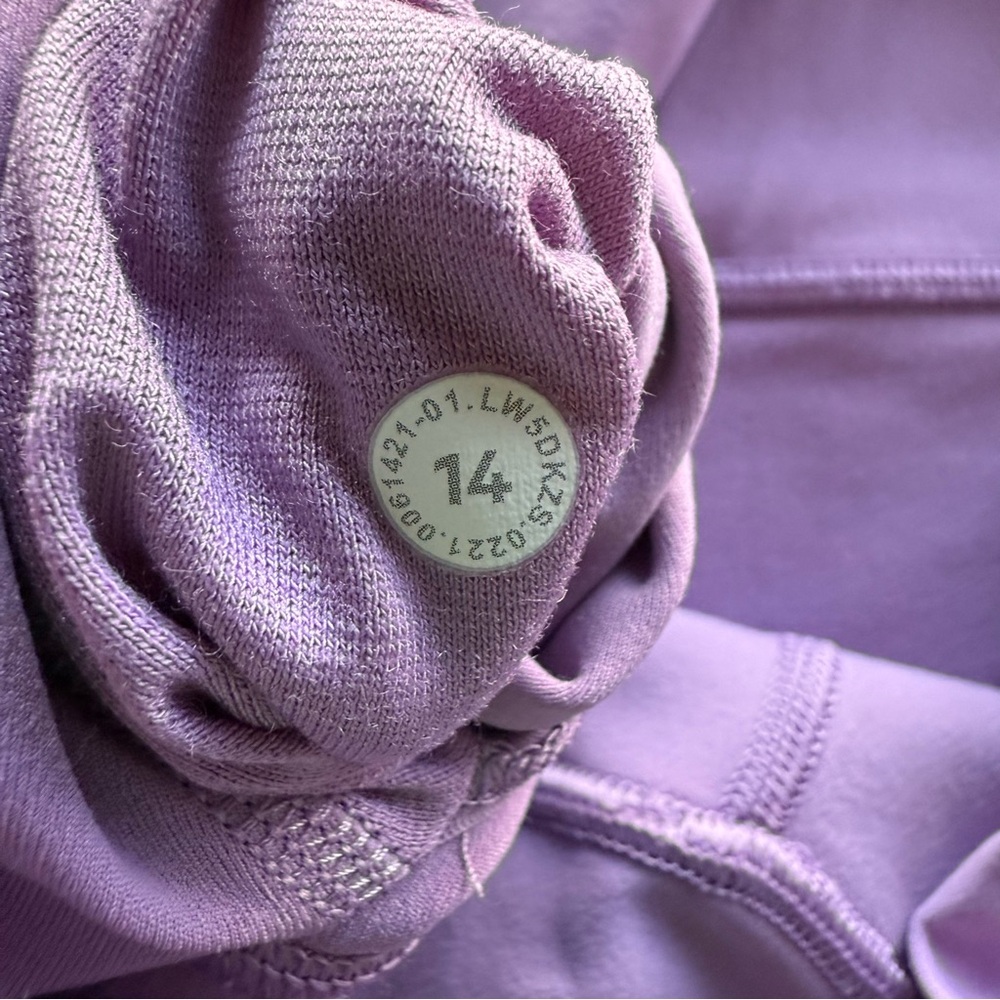 Lululemon aligns- double lined SIZE 14!‎ - Picture 5 of 7